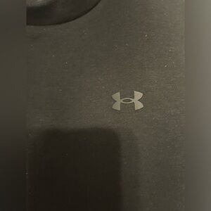 Under Armour Charcoal Gray Pullover